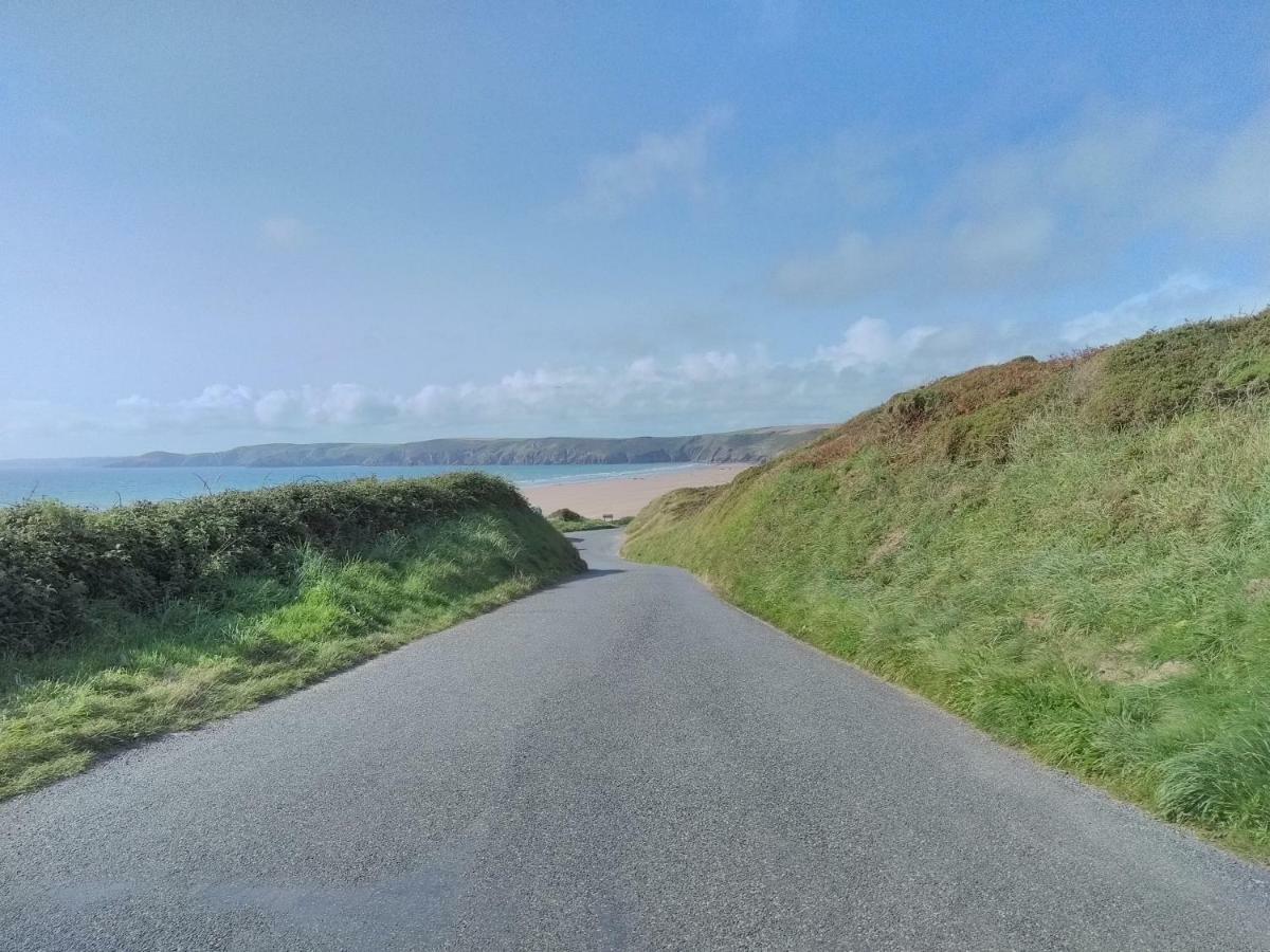 Pembrokeshire Fields 호텔 하버포드웨스트 외부 사진